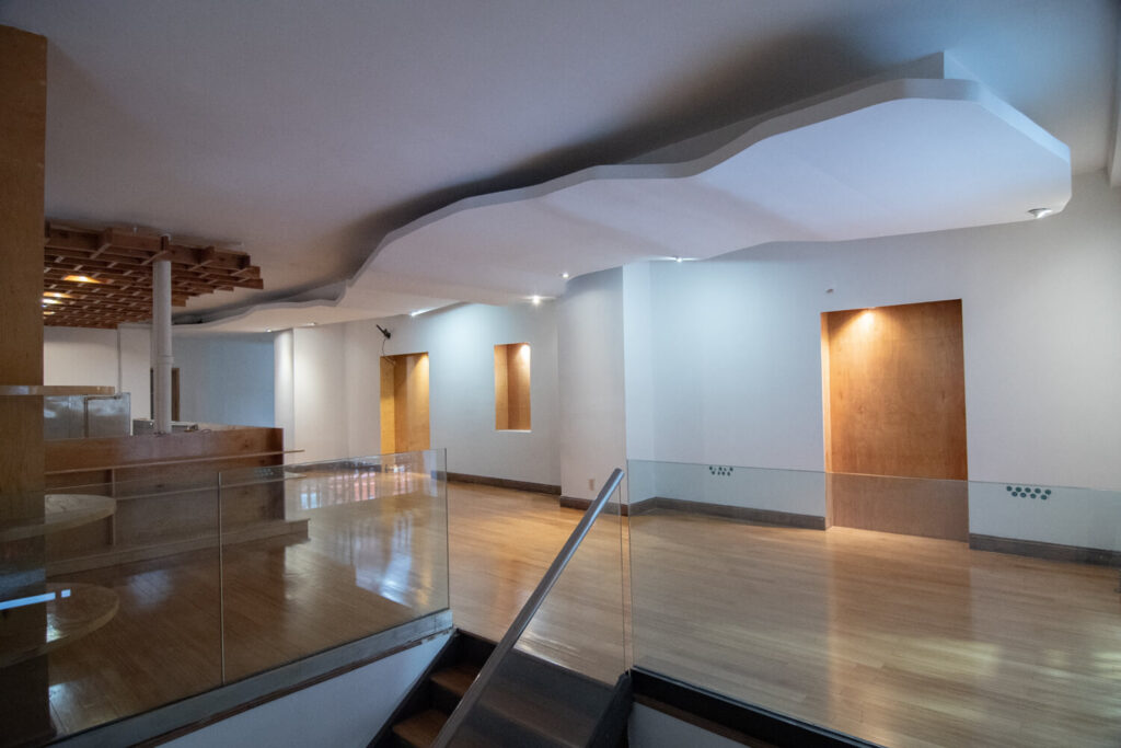 Inside a commercial real estate listing at the Wyoming on 7th Avenue in NYC
